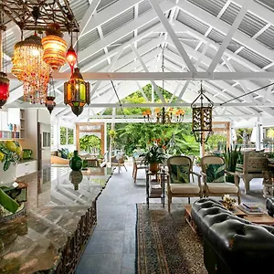 4* Bed & Breakfast Noosa Valley Manor